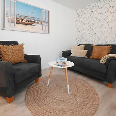 Arche Noah - Haus Am アパート